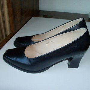 Leather heels (#EV1138)